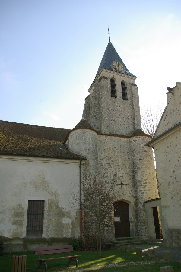 Eglise Sainte-Geneviève à Puiseux-en-France